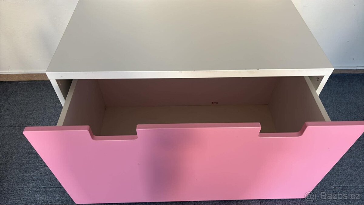 Dětská skříňka - 2