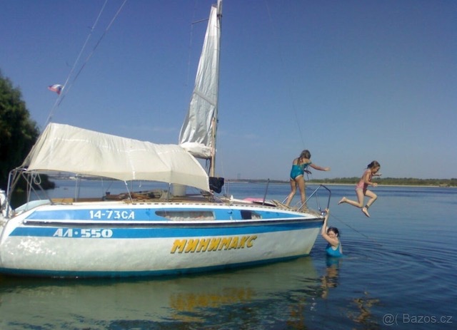 Prodám duralovou plachetnici tovarní vyroby - 2