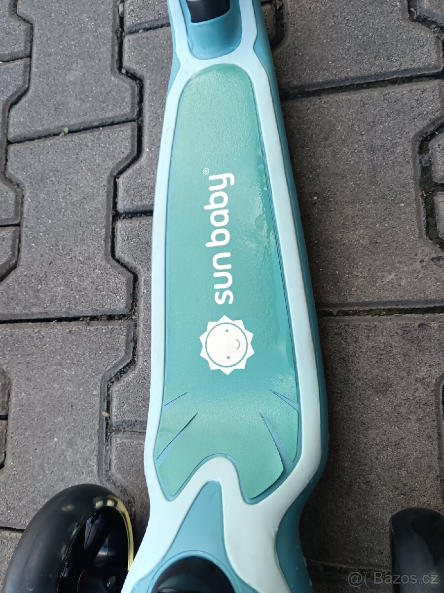 Dětská koloběžka - 2