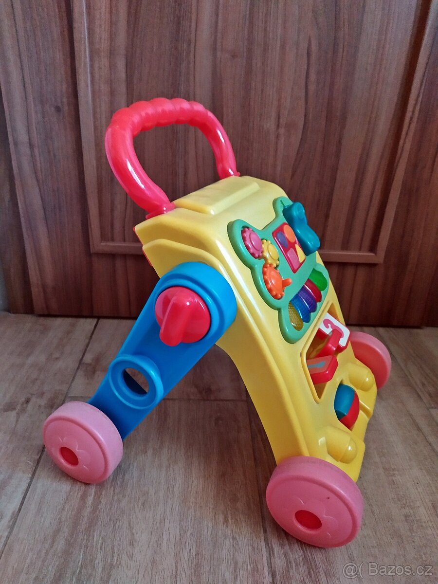 Dětské chodítko - 2