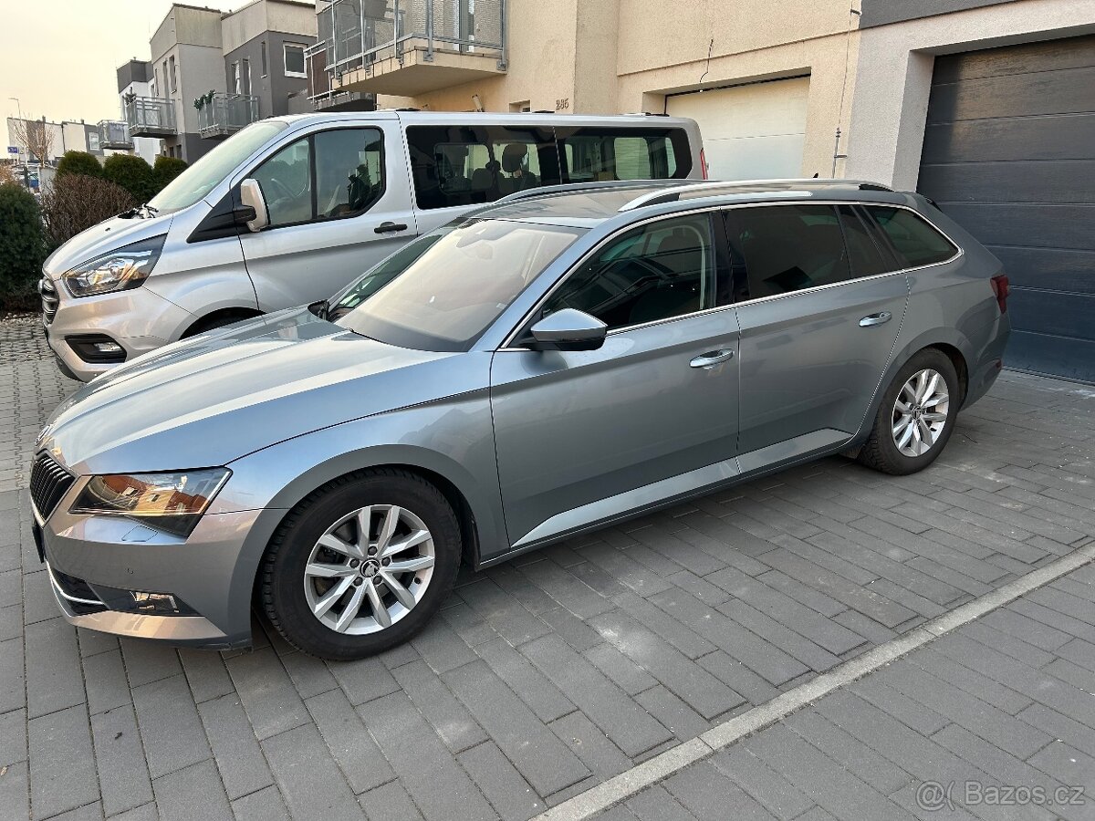 Škoda Superb 2.0 TDI combi - 2