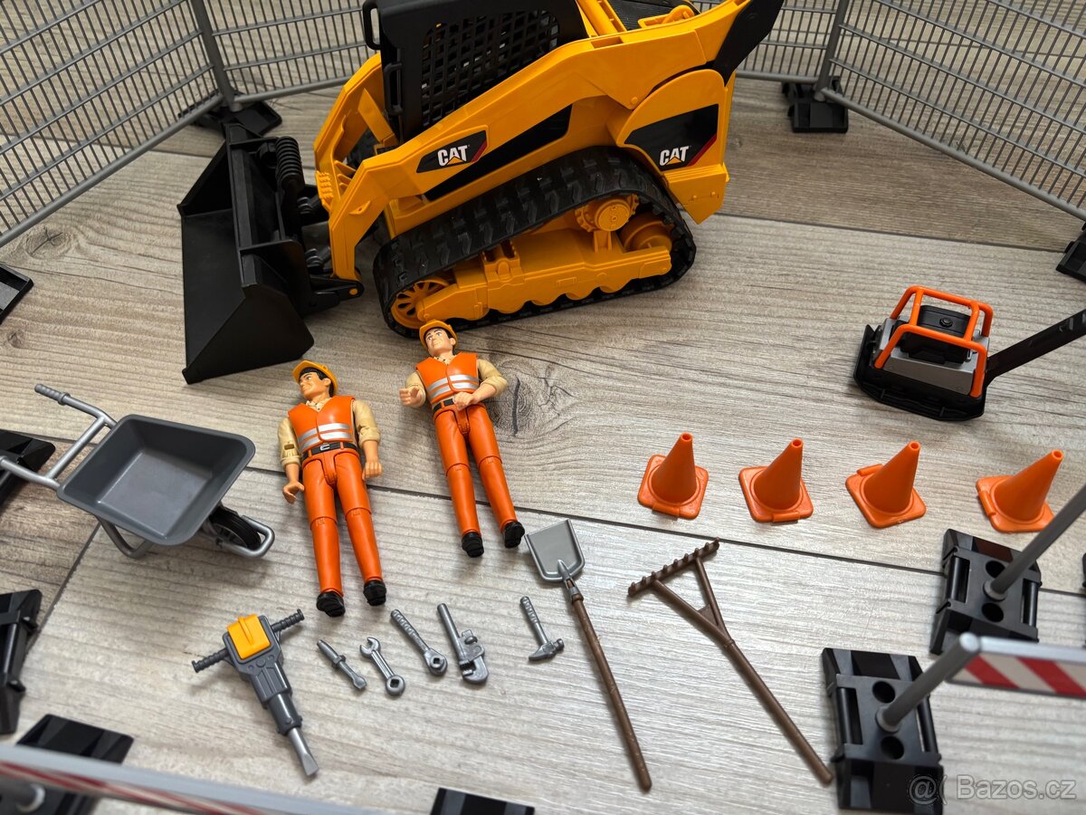 Bruder 2136 Nakladač CATERPILLAR s příslušenstvím - 2
