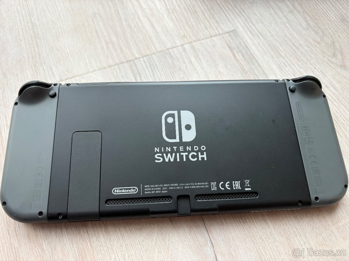 Nintendo Switch - 2