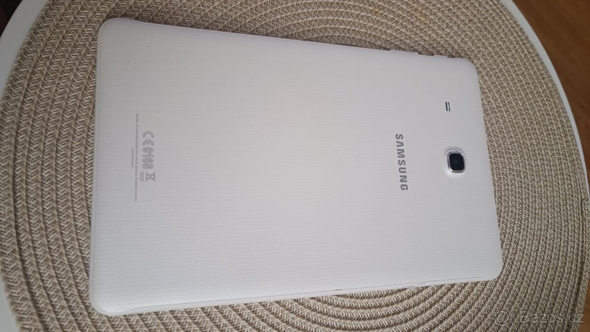 Galaxy Tab E (SM-T560) 9,6" - 2