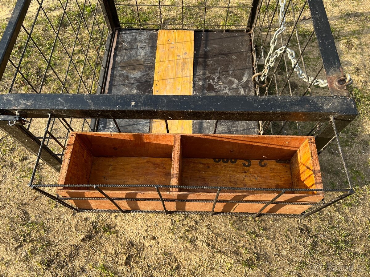 Kovový přepravní box - 2