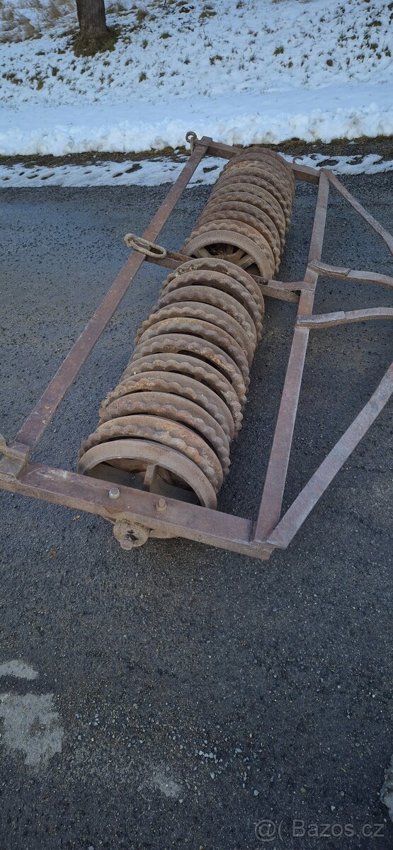 Cambridge válce - 2