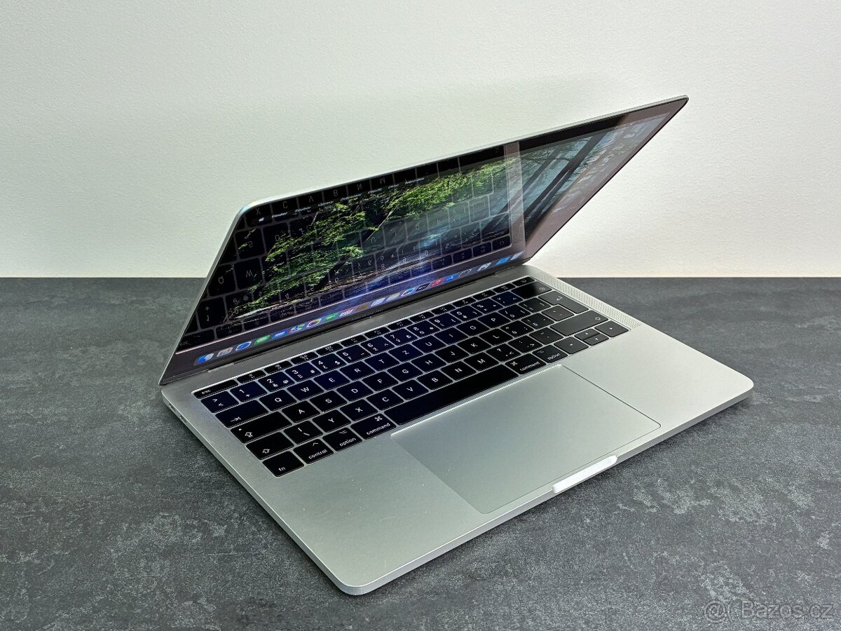MacBook Pro 13'' 2017 / i5 / 8GB / 128GB SSD - DPH - 2