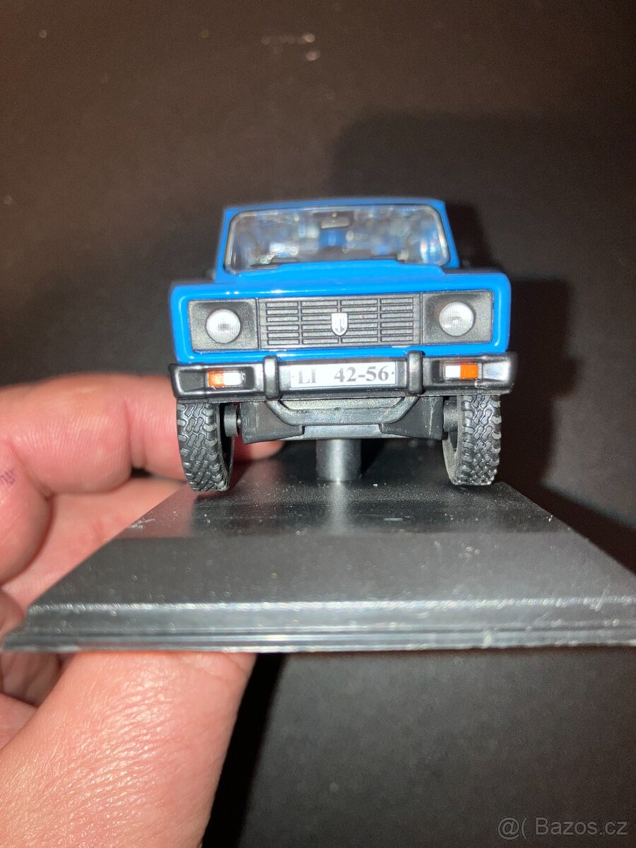 ARO 243 - Legendární automobily DeAgostini - 2