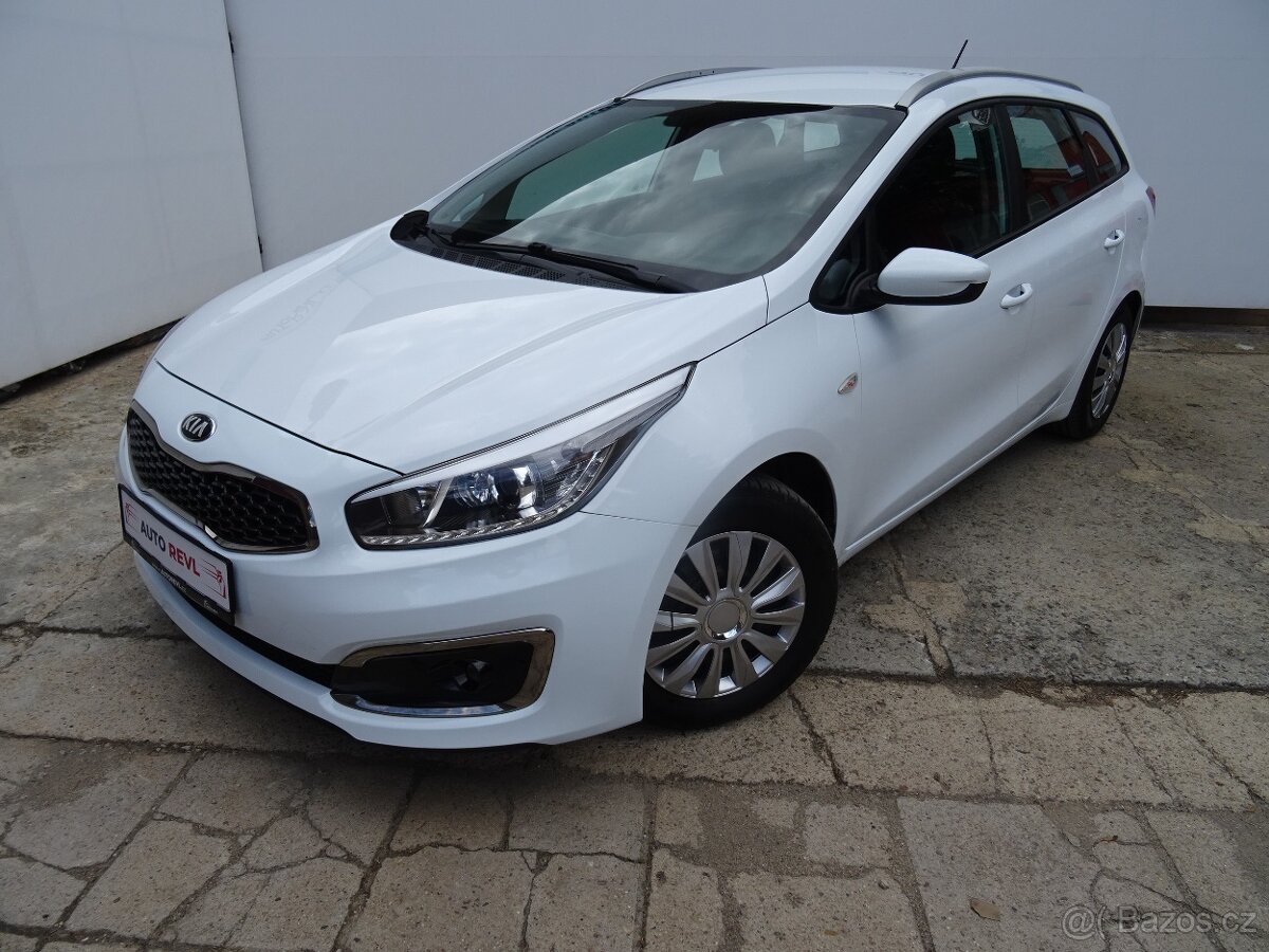 Kia Ceed 1.6GDi,99kW,1majČR,S.kniha,klima - 2