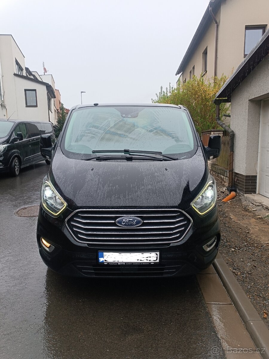 Ford Tourneo Custom 9.mist, automat - 2