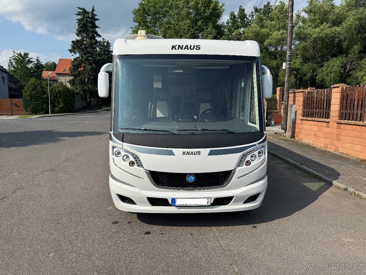 Obytný automobil Knaus, SKY I 700 Plus - 2