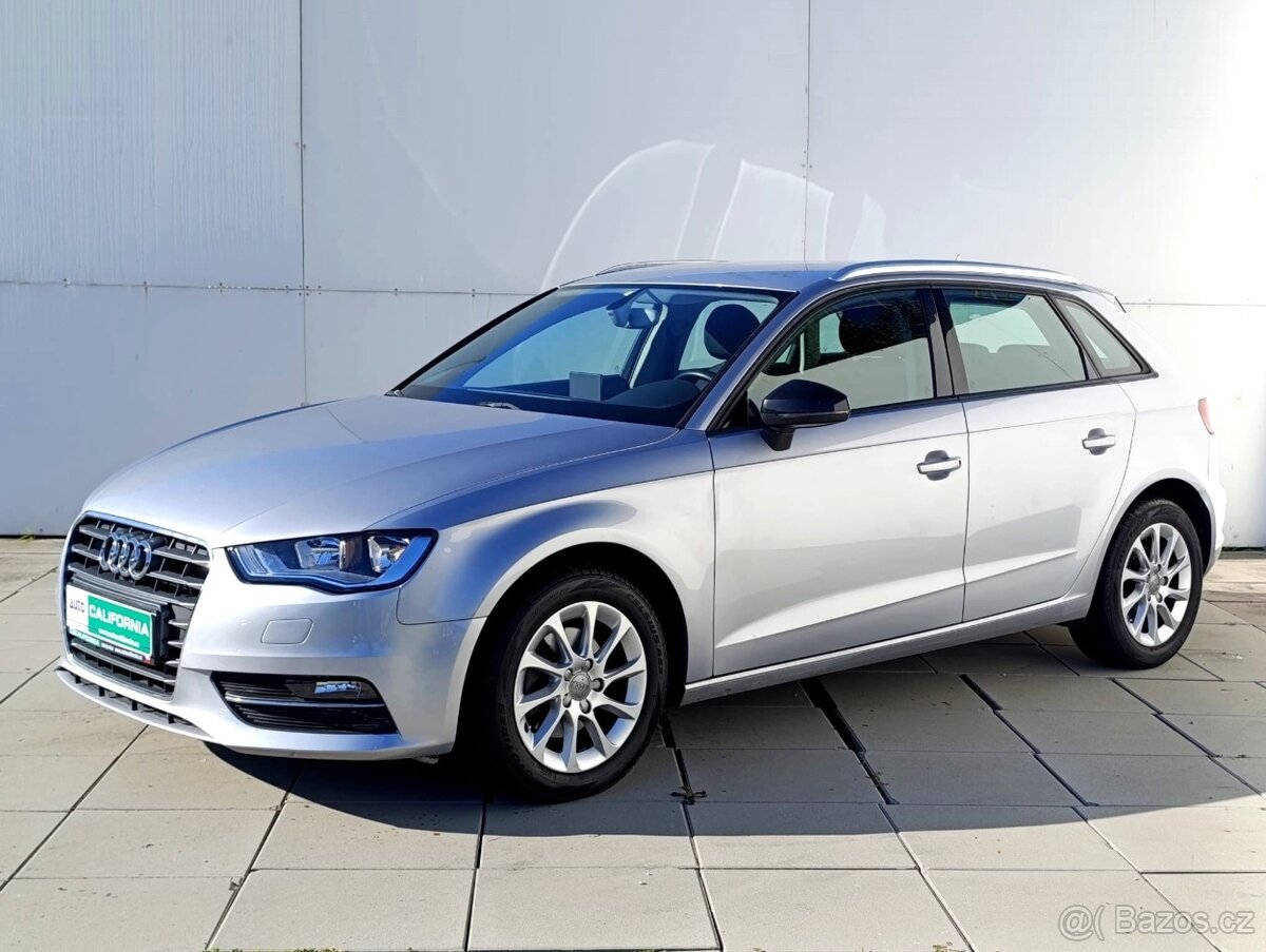 Audi A3 1, 6 TDi Aut.klima, Navigace - 2