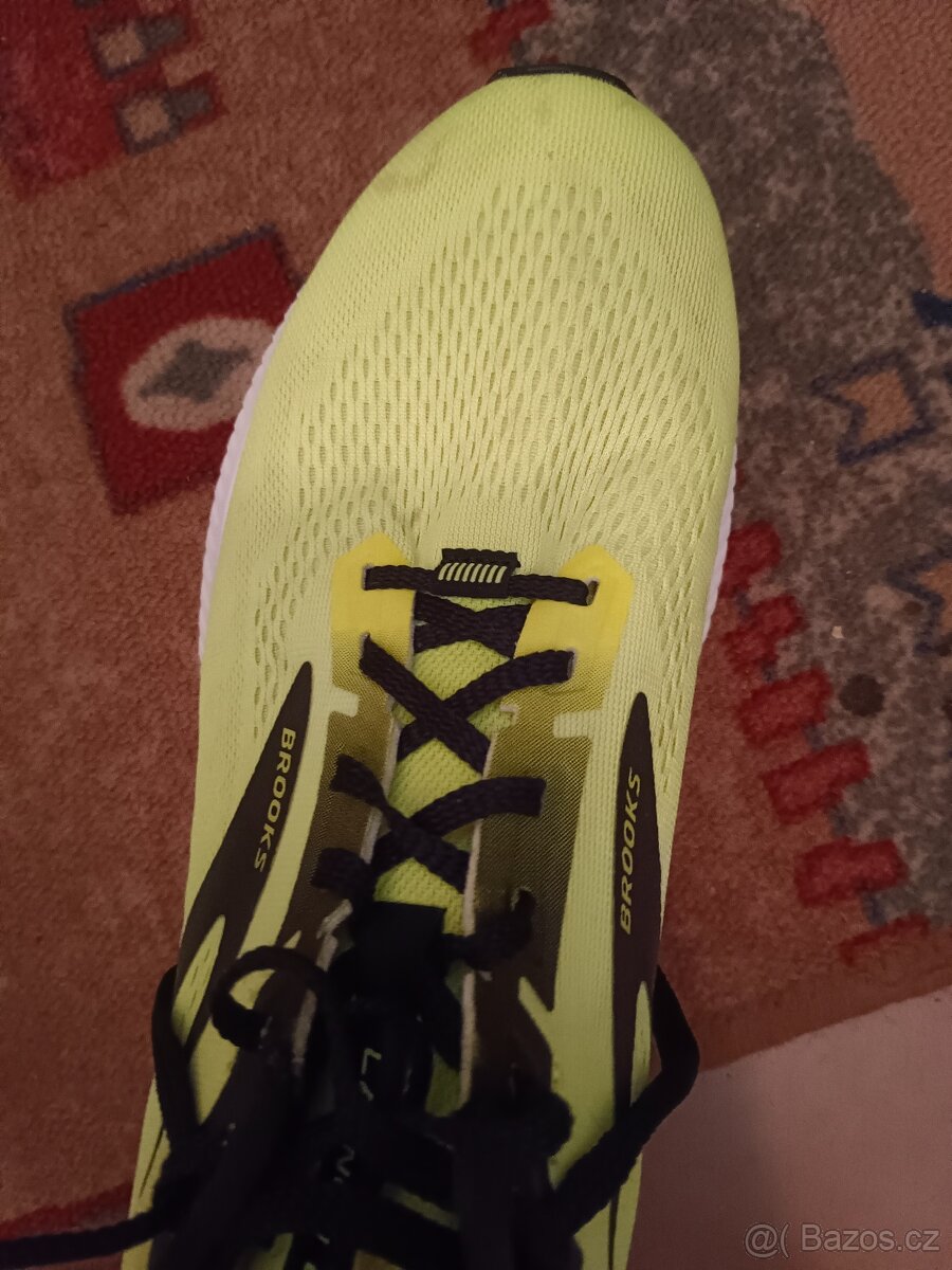 Brooks, běžecké boty, Launch gts 8, velikost: 45,5 - 2