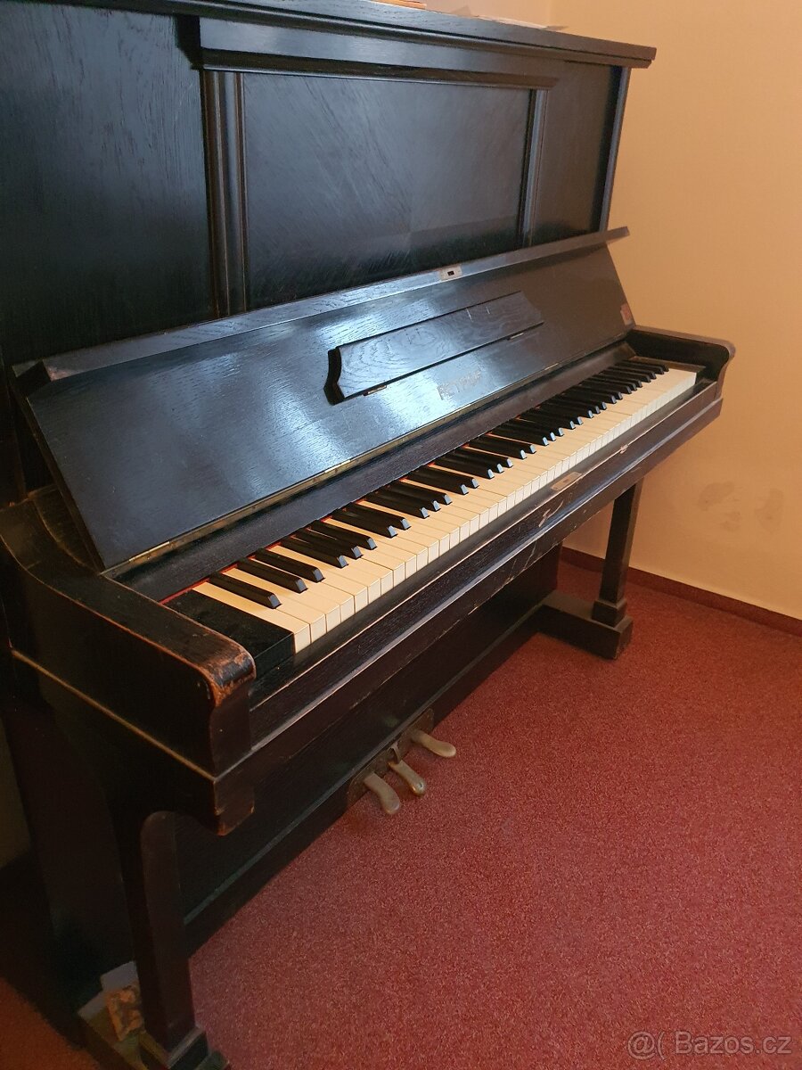 Pianino Petrof na prodej - 2