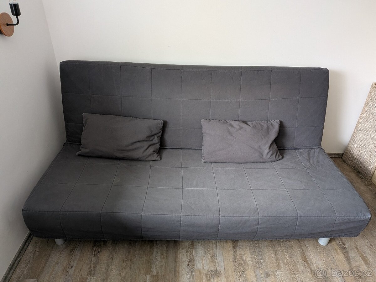 Rozkládací pohovka IKEA Beddinge. - 2