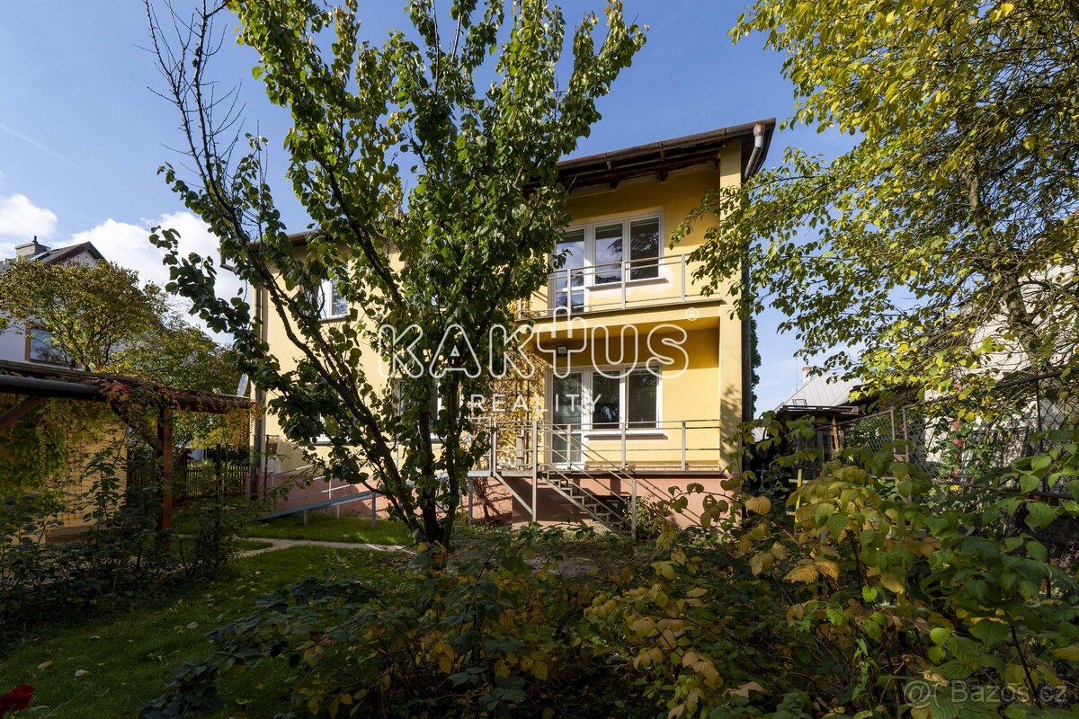 Prodej rodinného domu (158,6 m2) na ulici Rodinná, Ostrava - - 2