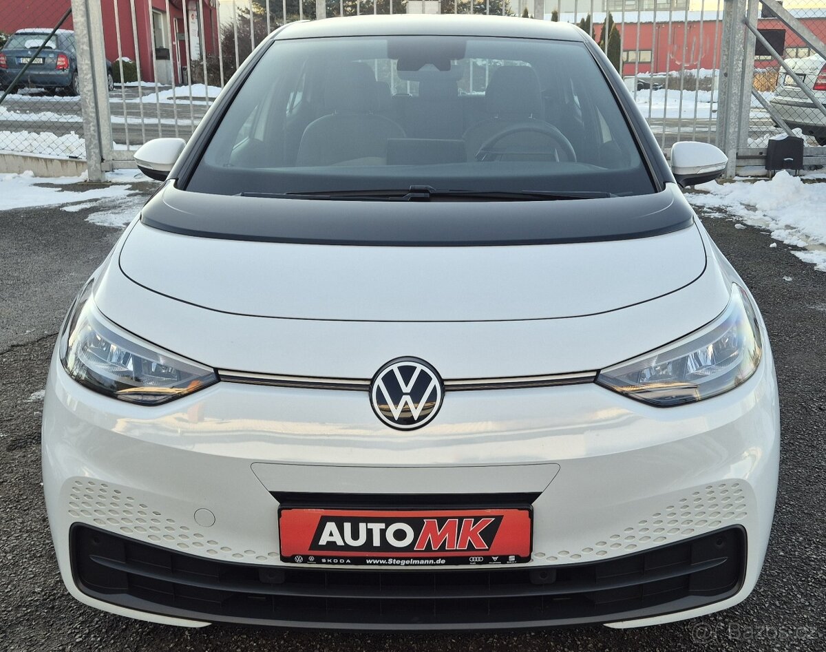 Volkswagen ID.3 Performance 2.maj servisní kniha. Soh 91,9% - 2