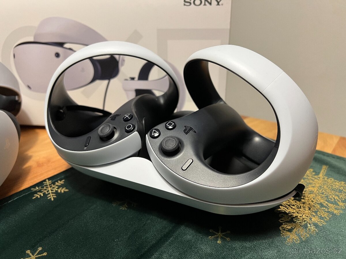 PSVR2 s krabicí, špičkový stav, rok v záruce - 2