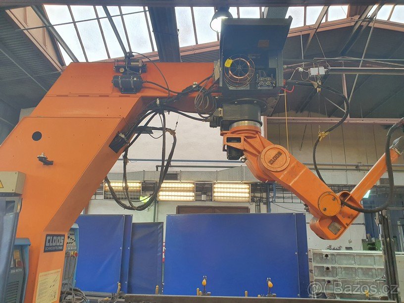 Svařovací robot CLOOS ROMAT 410 - 2