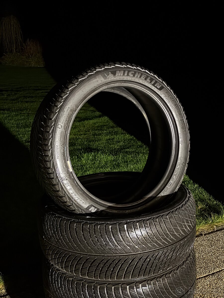 Michelin zimní 225/45 R18 - 2