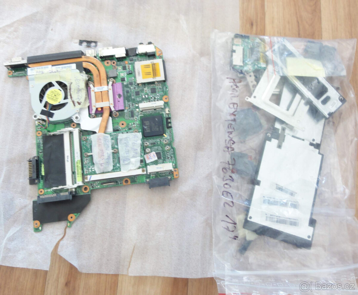 Toshiba Satellite U500, Lenovo Y570- díly - 2