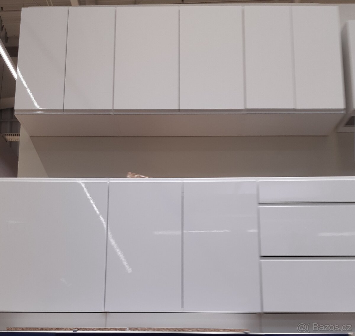 Kuchyňská linka 2,0 m bílá vysoký lesk - 2