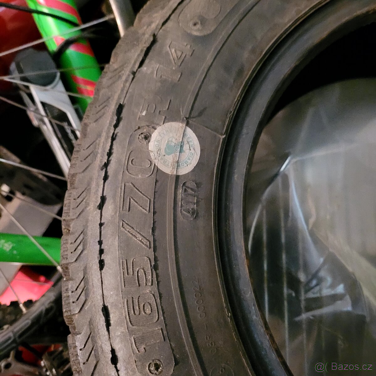 Prodám novou pneumatiku R14 165/70 - 2