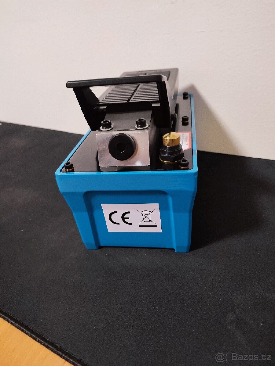 Nová hydraulická nožní pumpa (multiplikátor) 0,85l - 2