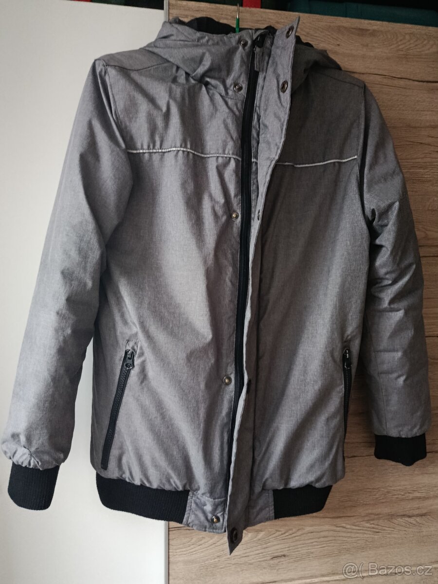 Chlapecká zimní bunda 158/162 - 2