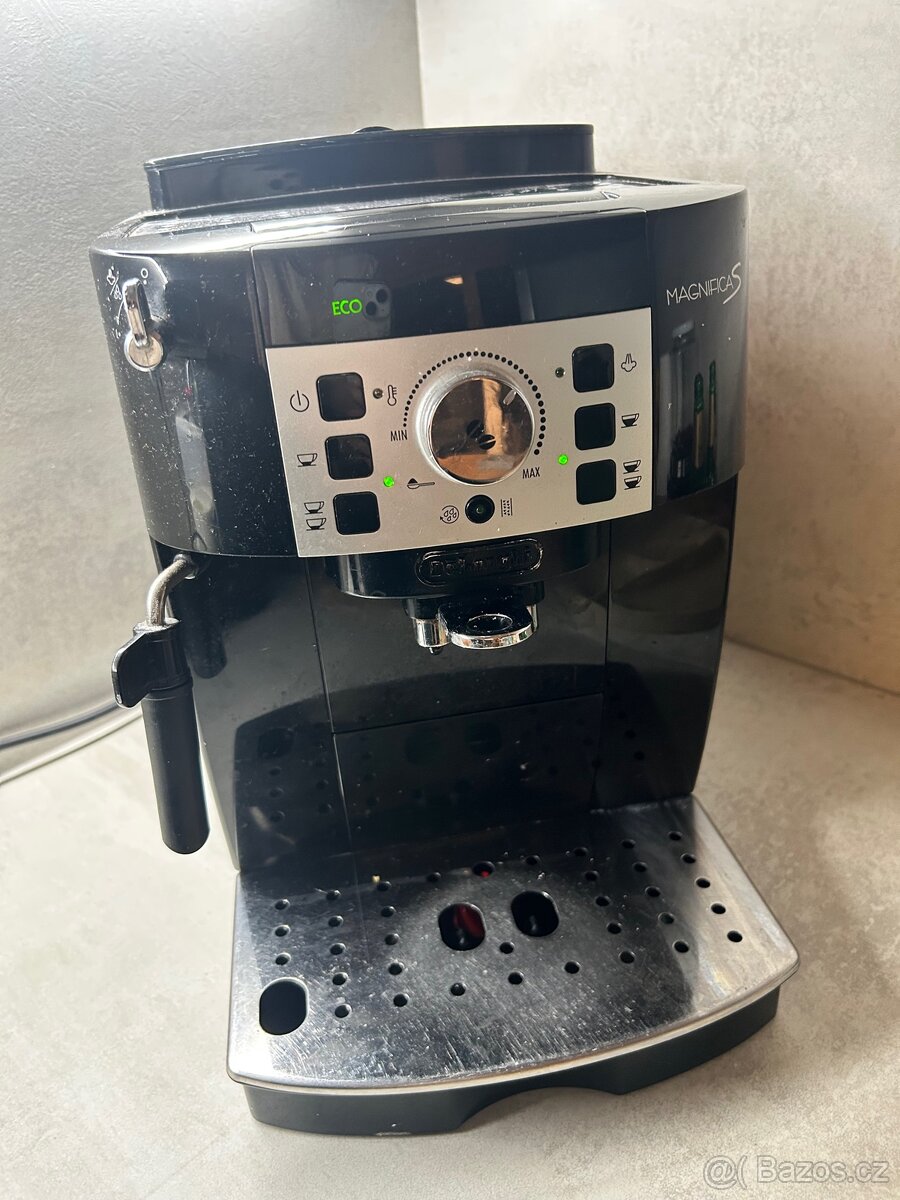 Delonghi Magnifica S - 2