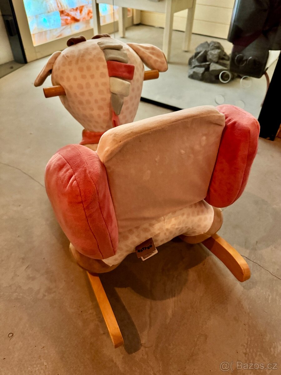 Houpací žirafa Nattou - 2