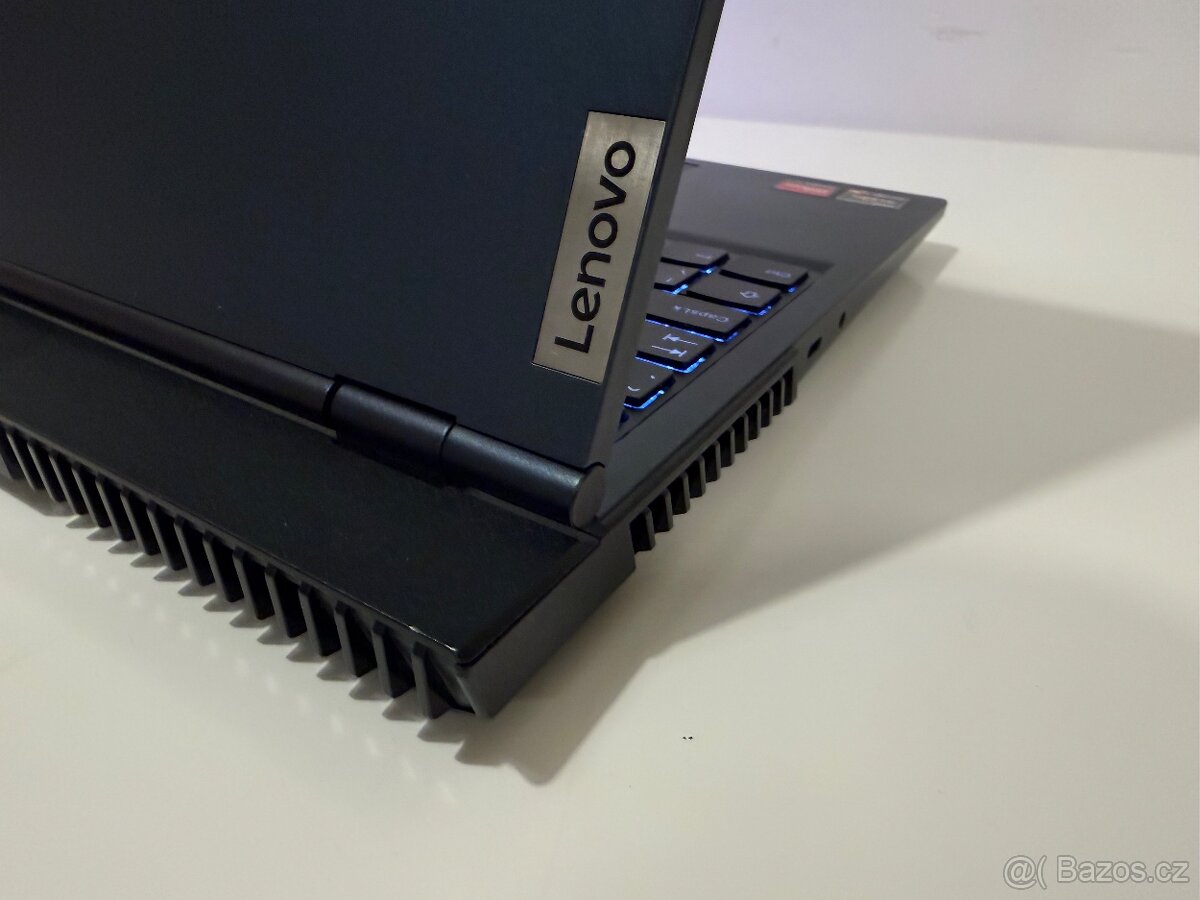 Herní notebook Legion s 2K displejom - 2
