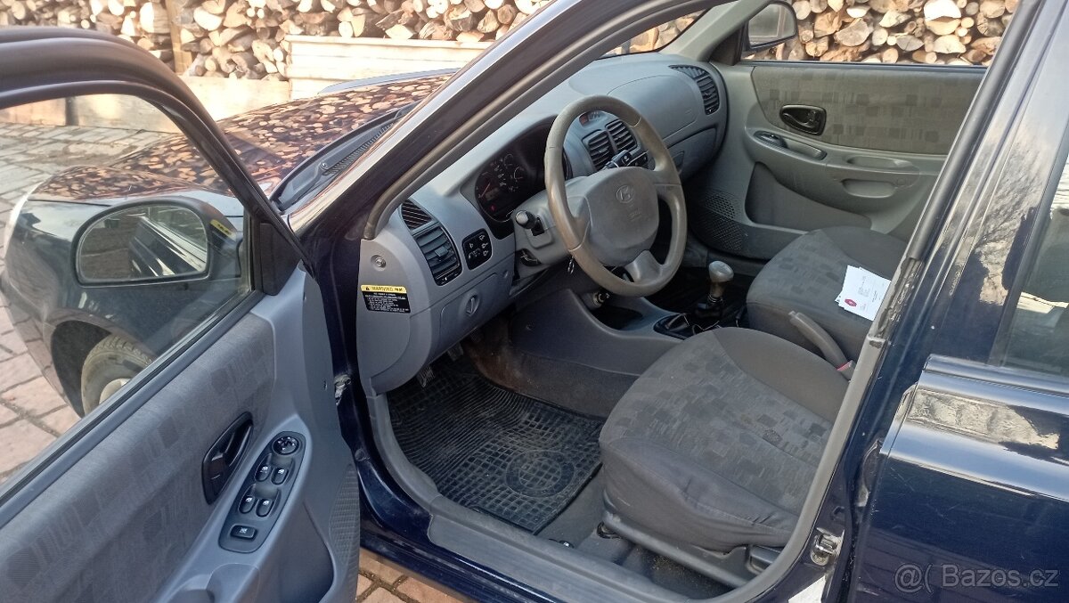 Hyundai Accent 1,3 - 2