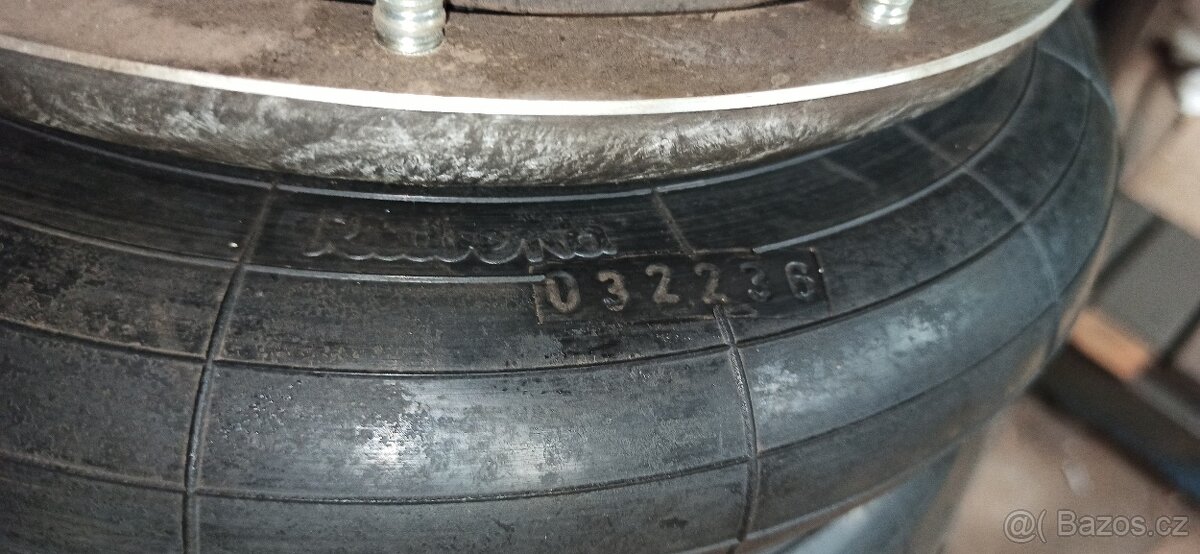 Měchy Tatra 815 - 2