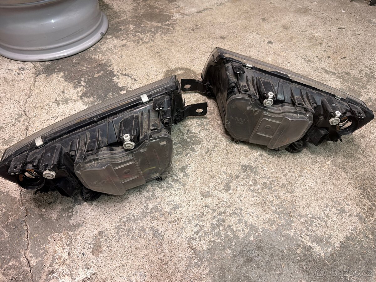 Přední světla Škoda Fabia 1 - 2