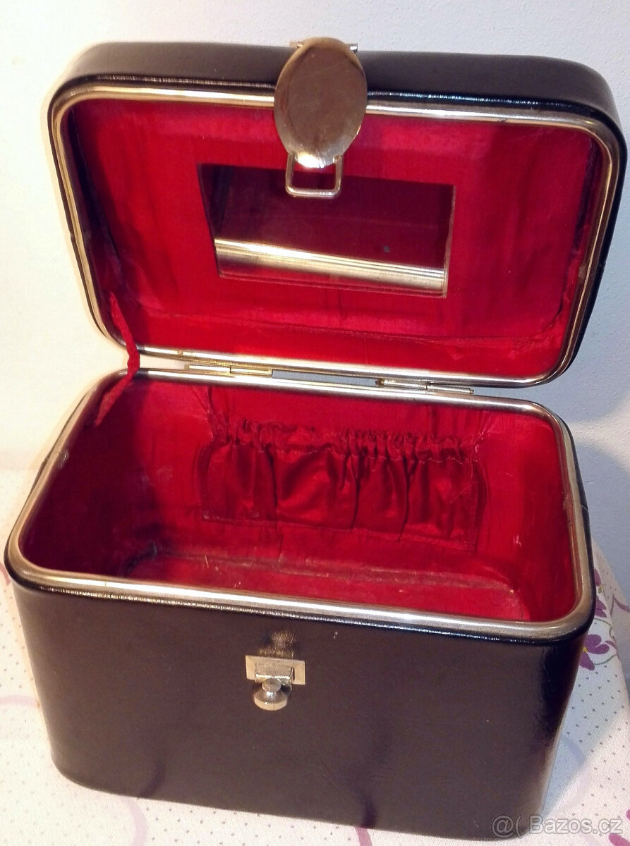 Vintage černá dámská kabelka 60./70. let - 2