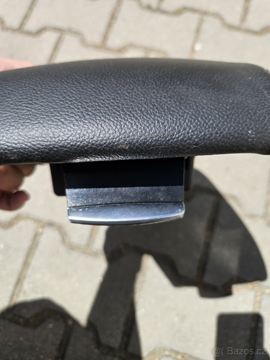 Loketní opěrka Ford mondeo mk4 - 2