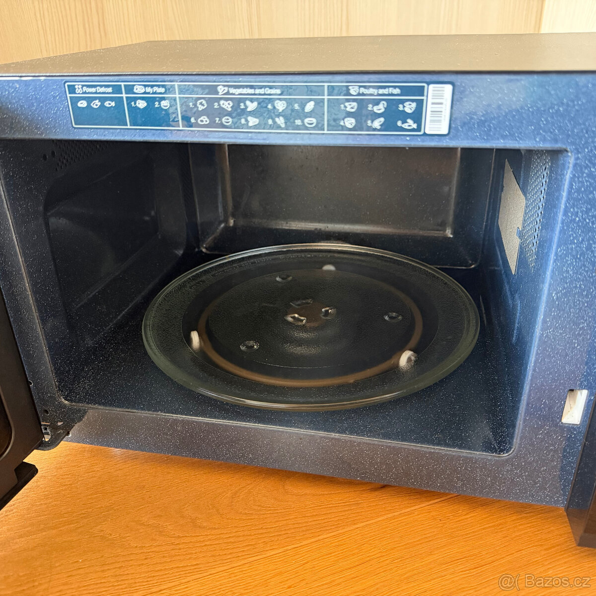 Mikrovlnka Samsung MS23F301TFK - 2