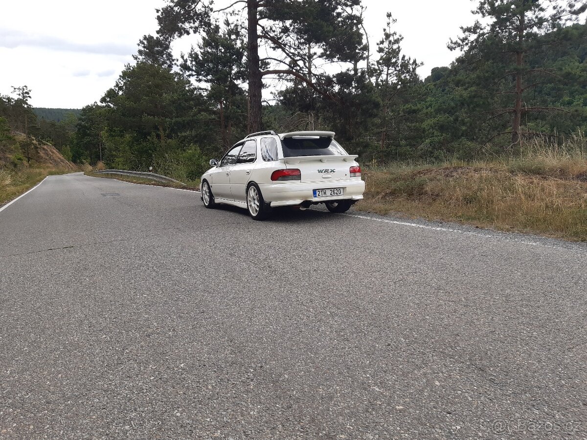 Subaru Impreza Sti Gf8 V3 - 2