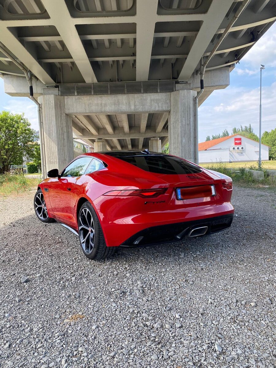 Jaguar F-Type R-Dynamic P300 221kw - 2
