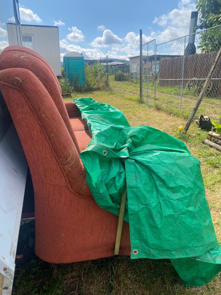 Rozkládací pohovka,křeslo 2x. - 2