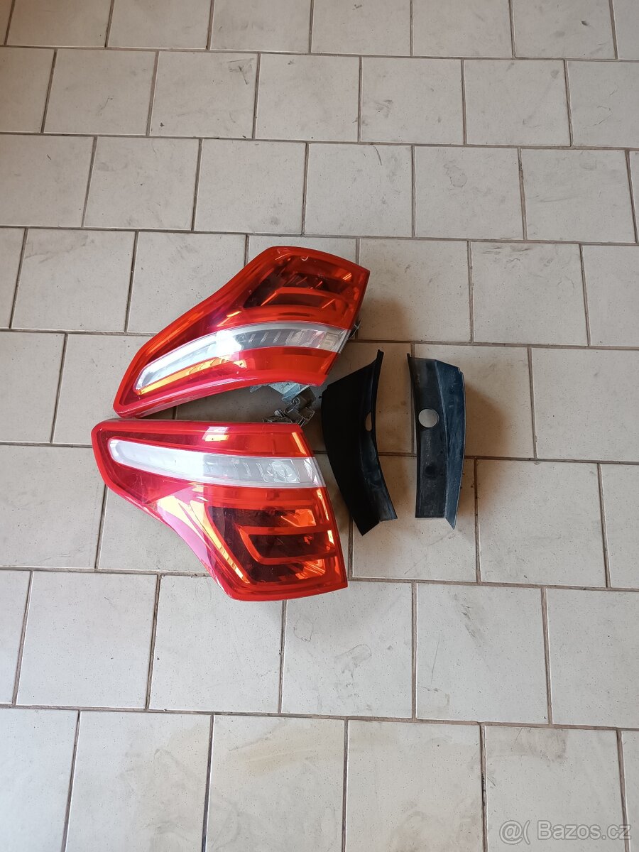 Zadní světla C 4 Picasso - 2