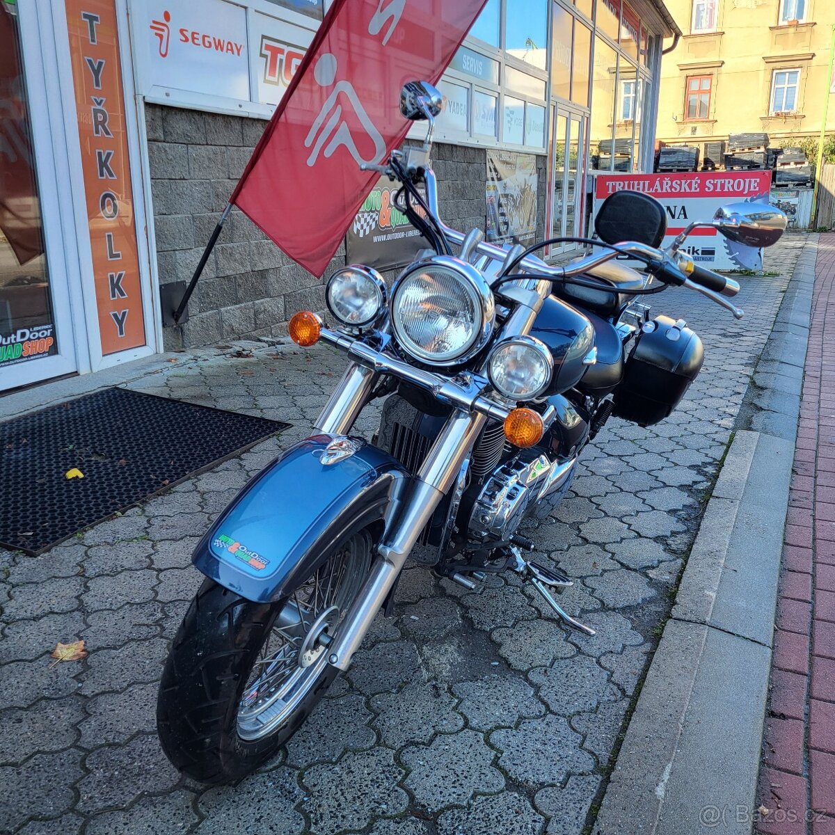 Suzuki VL 800 Intruder Volusia, 2x boční kufr, PO SERVISU - 2