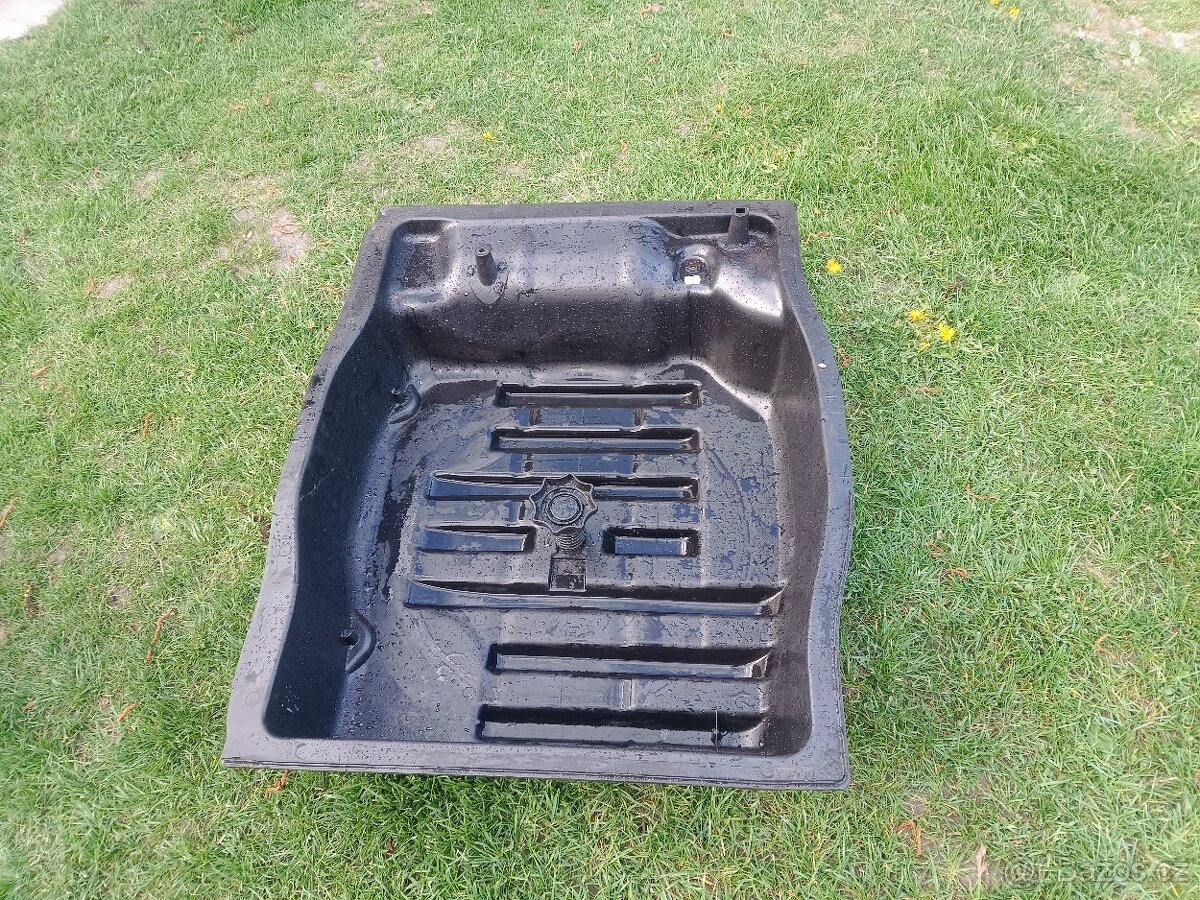 Passat B6 B7 vana kufru - 2