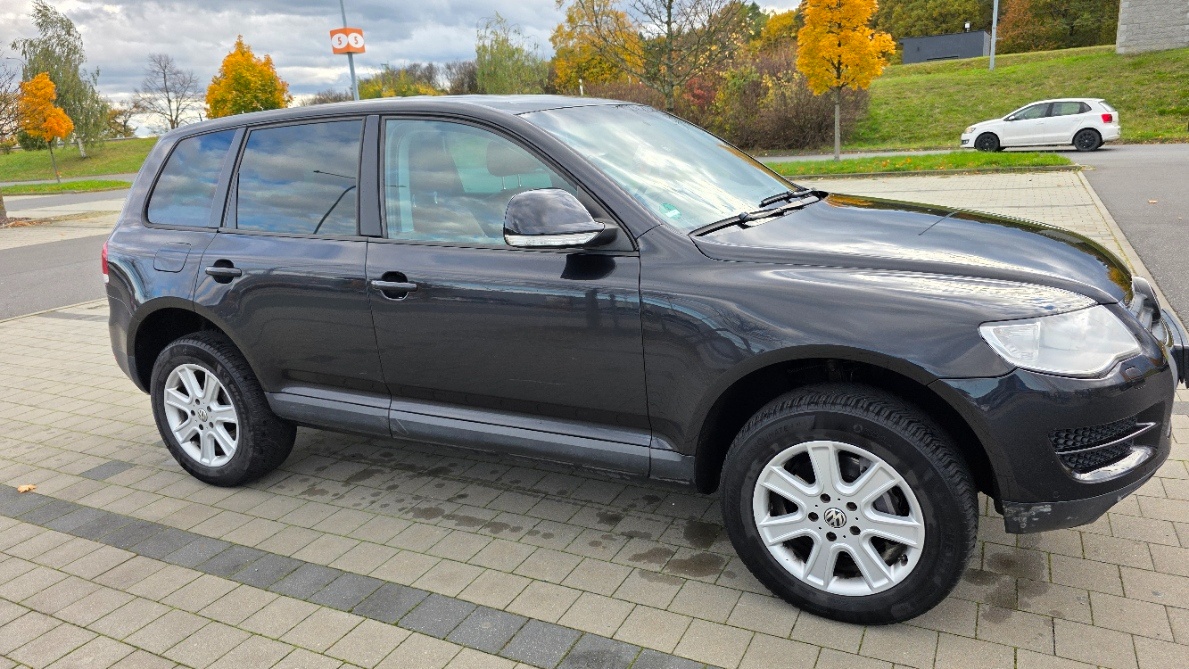 Volkswagen Touareg 3,0 TDI 176 kW 4x4 automat rv2008 - 2