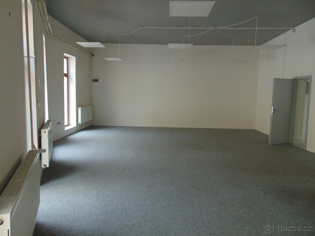 Pronájem obchodu ve Znojmě - 2