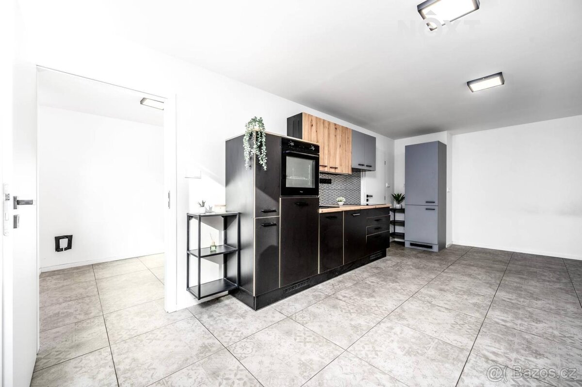 Pronájem byt 2+kk, 39㎡ - 2
