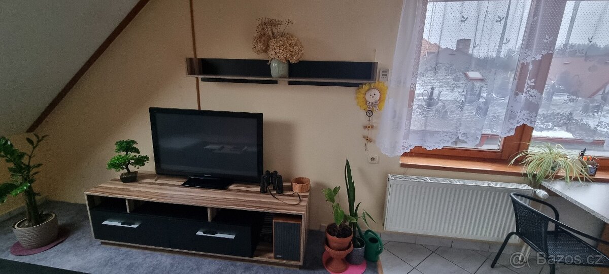 4 +1 pronájem bytu se zahradou a garáží - 2
