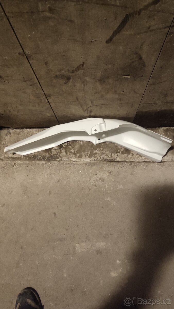 Zadní blatník - 2