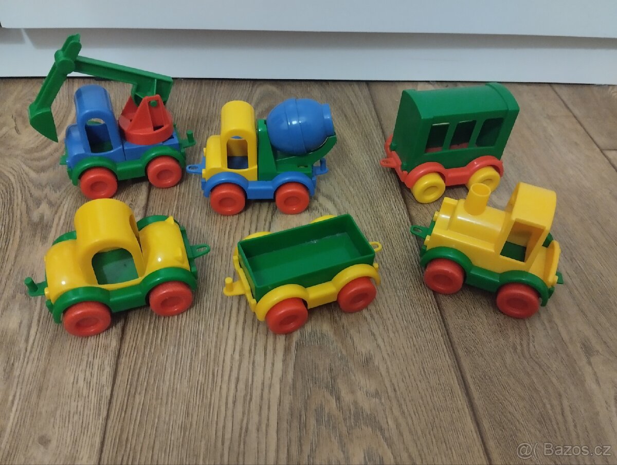 Dráha Wader s autíčky a značkami - 2